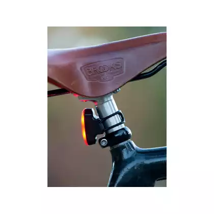 Hátsó kerékpár lámpa BLACKBURN CLICK USB 20 lumen fekete BBN-7074412