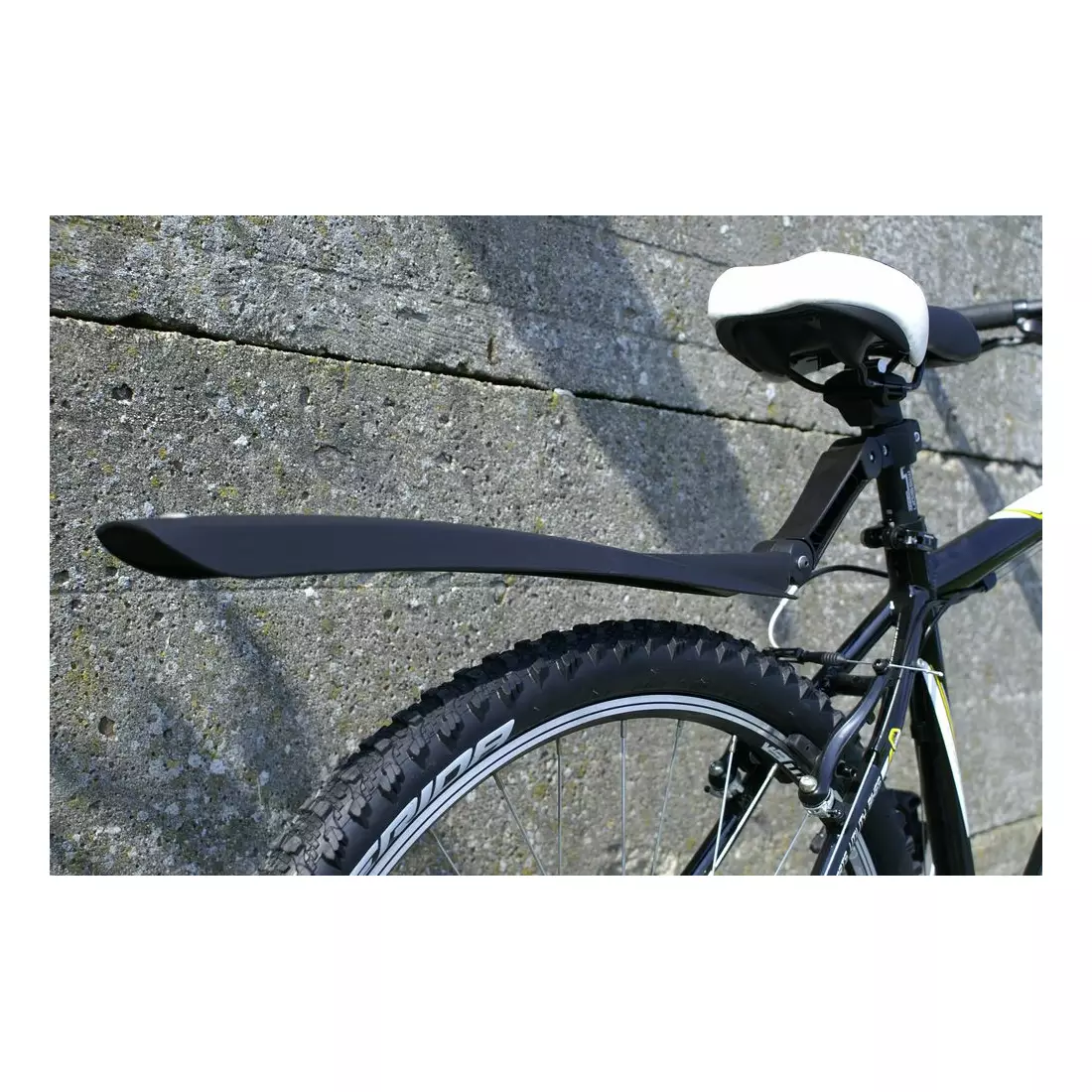 SIMPLA hátsó kerékpár sárvédő CROSS SDR 24&quot;-29&quot; fekete