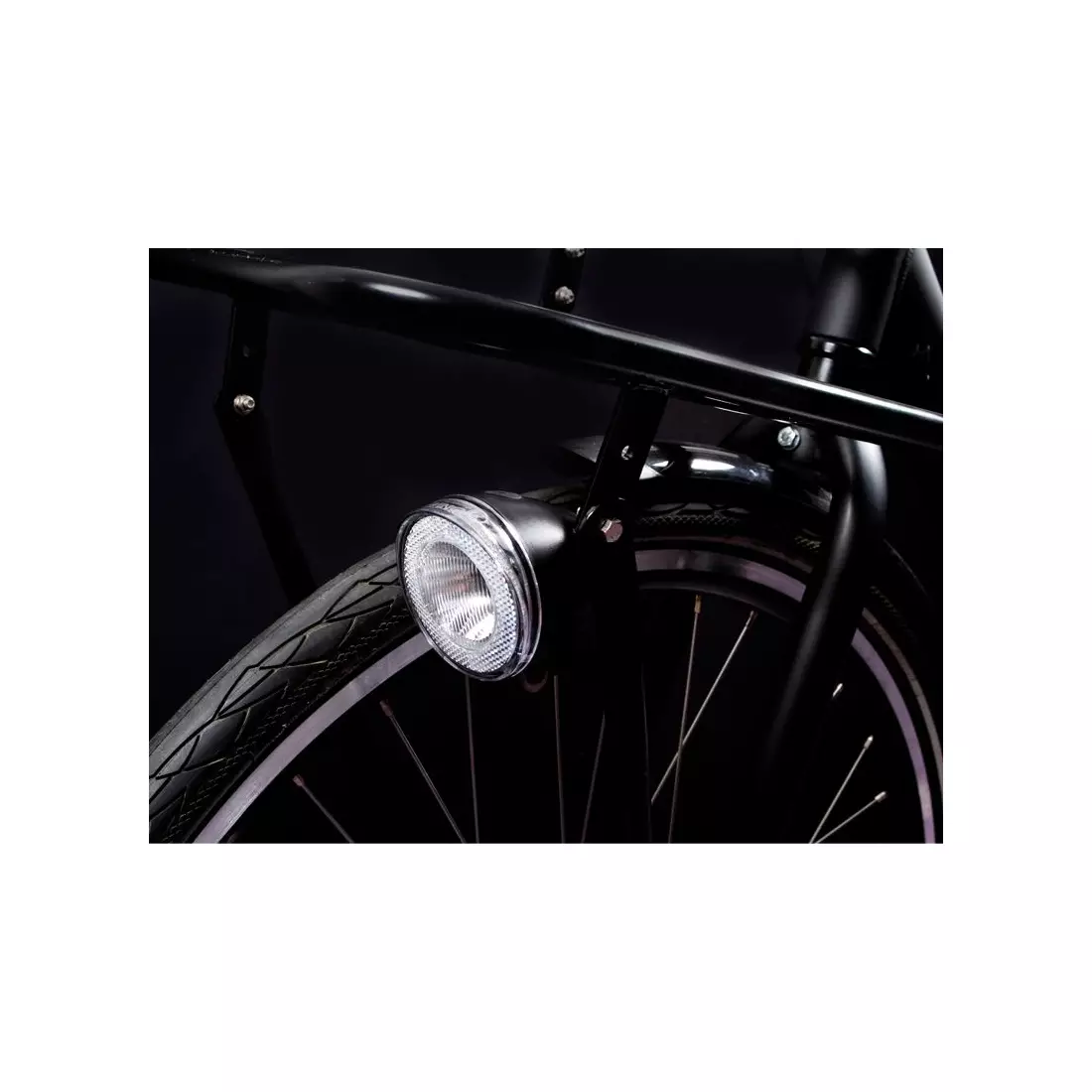 Első kerékpár lámp SPANNINGA SWINGO XDO 10 lux / 50 lumen dinamó fekete alatt SNG-H070308