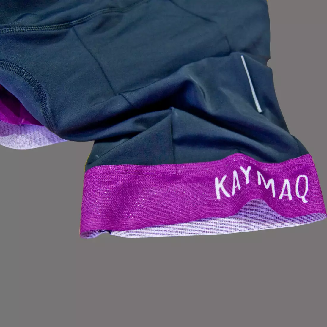 KAYMAQ Női nadrágtartó nélküli nadrág, Alta 01.191 fekete-lila