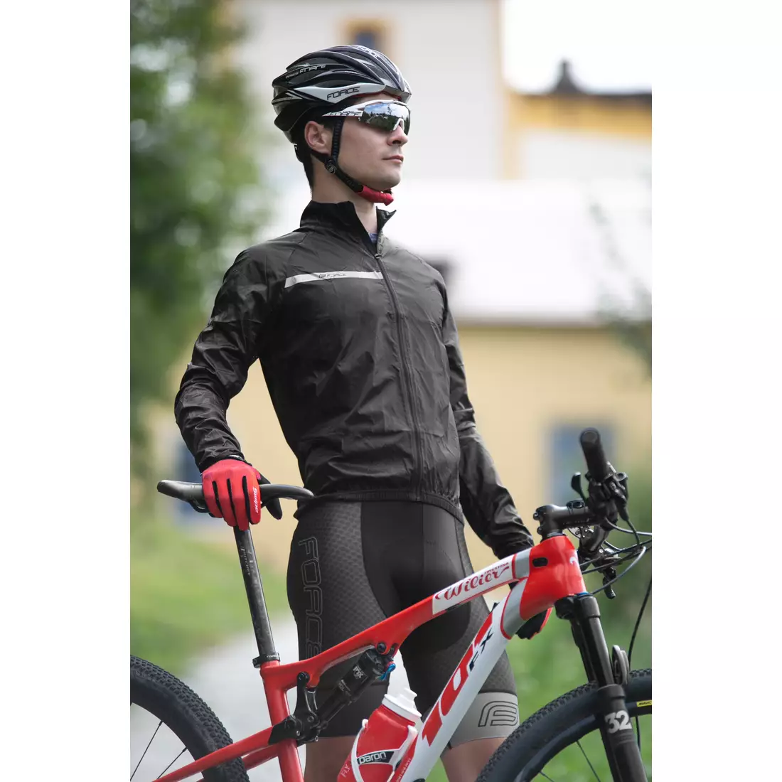 Kerékpáros kabátFORCE WINDPRO fekete 8997921