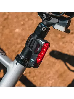LEZYNE Hátsó kerékpár lámpa STRIP ALERT DRIVE 150 fekete LZN-1-LED-36R-V104