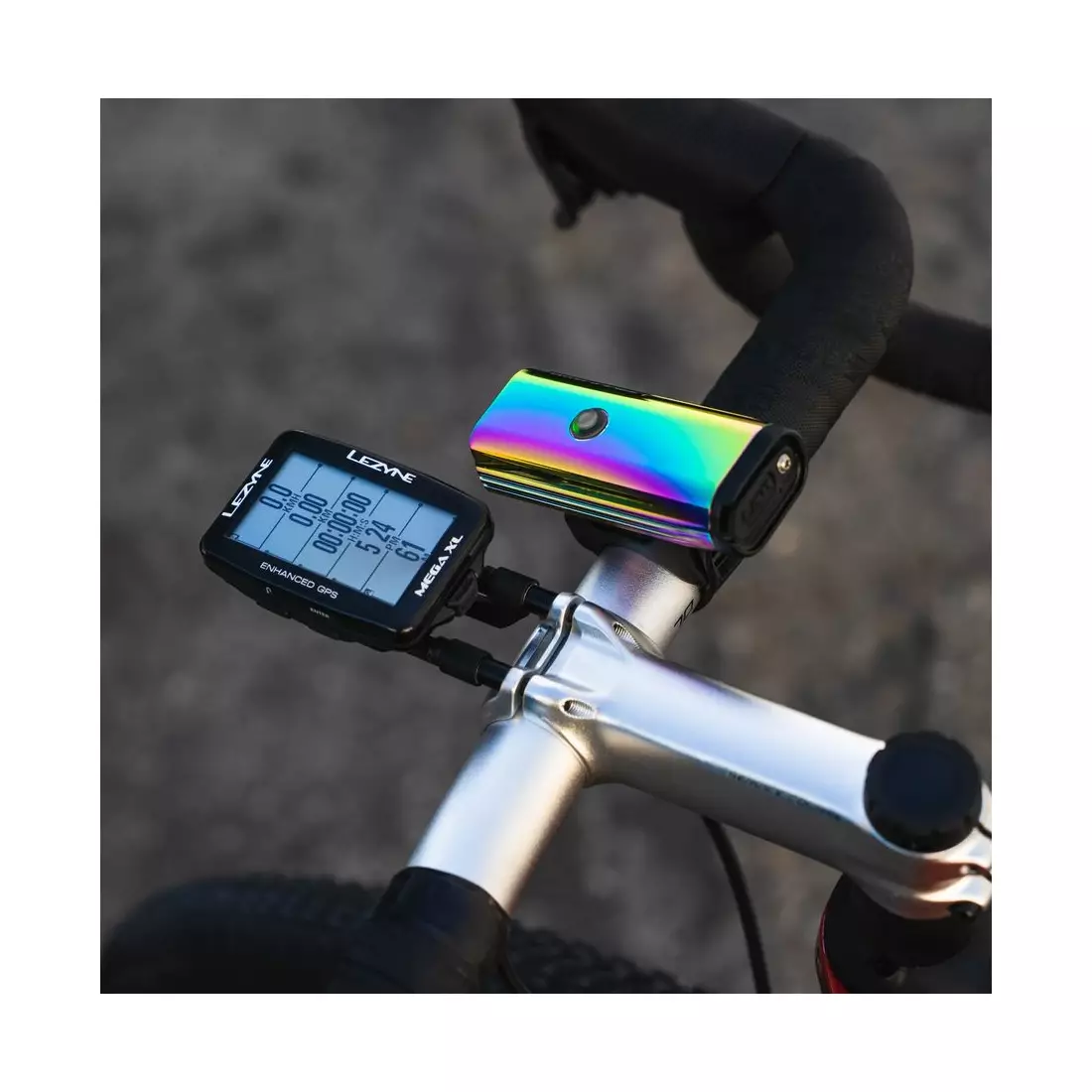 Kerékpárszámláló LEZYNE MEGA XL GPS HRSC Loaded (szívszalag + sebesség-/kadencia-érzékelő tartozék) 