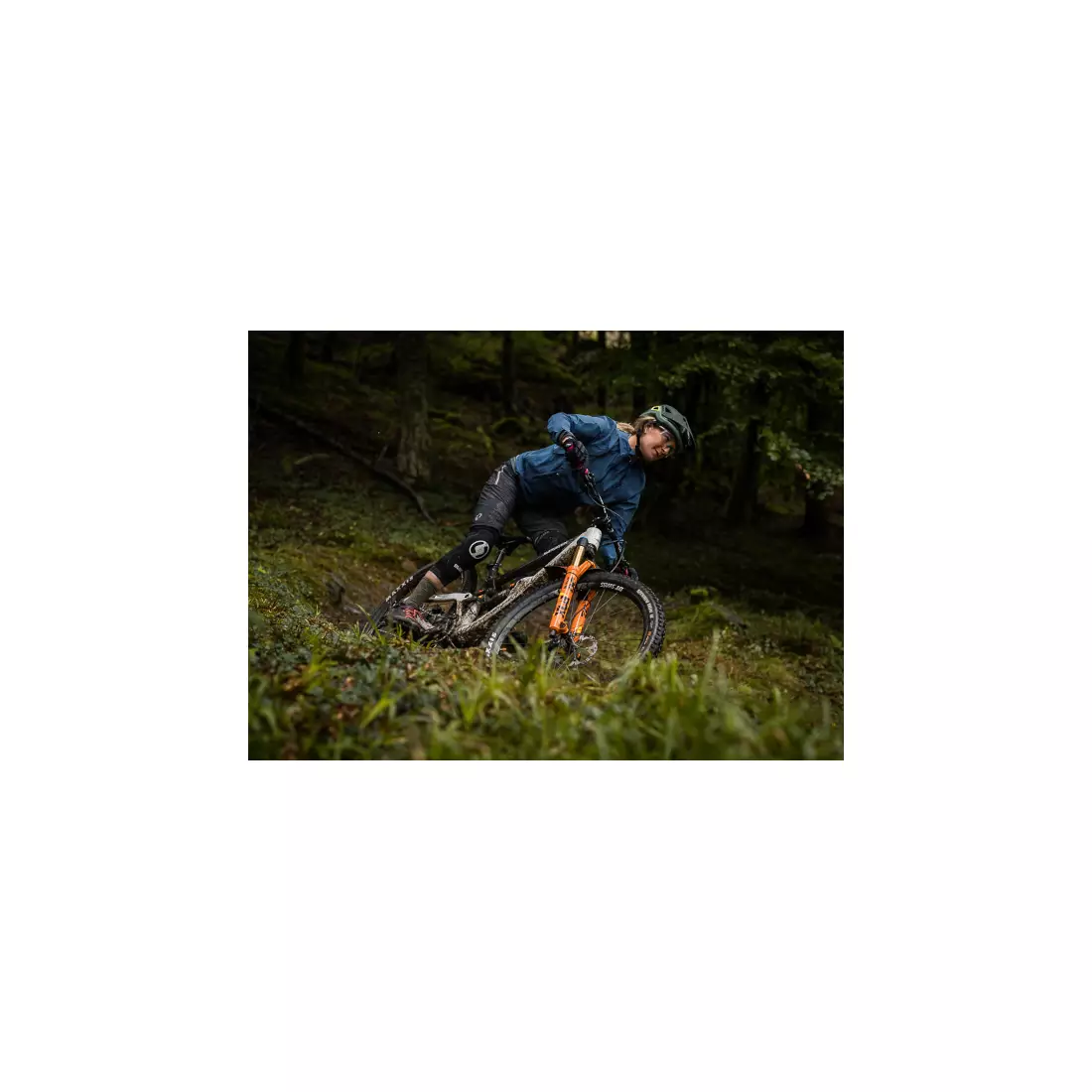 LAZER kerékpáros sisak mtb IMPALA CE Matte Dark Green F-Yellow BLC2217889039