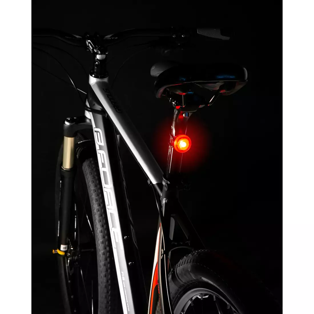 FORCE kerékpár lámpák halmaza TWIST led 45441