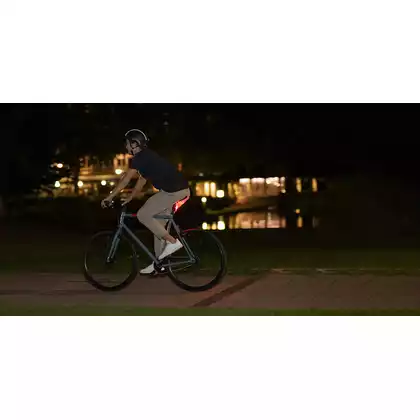 Sigma hátsó kerékpár lámpa CURVE fekete 15960