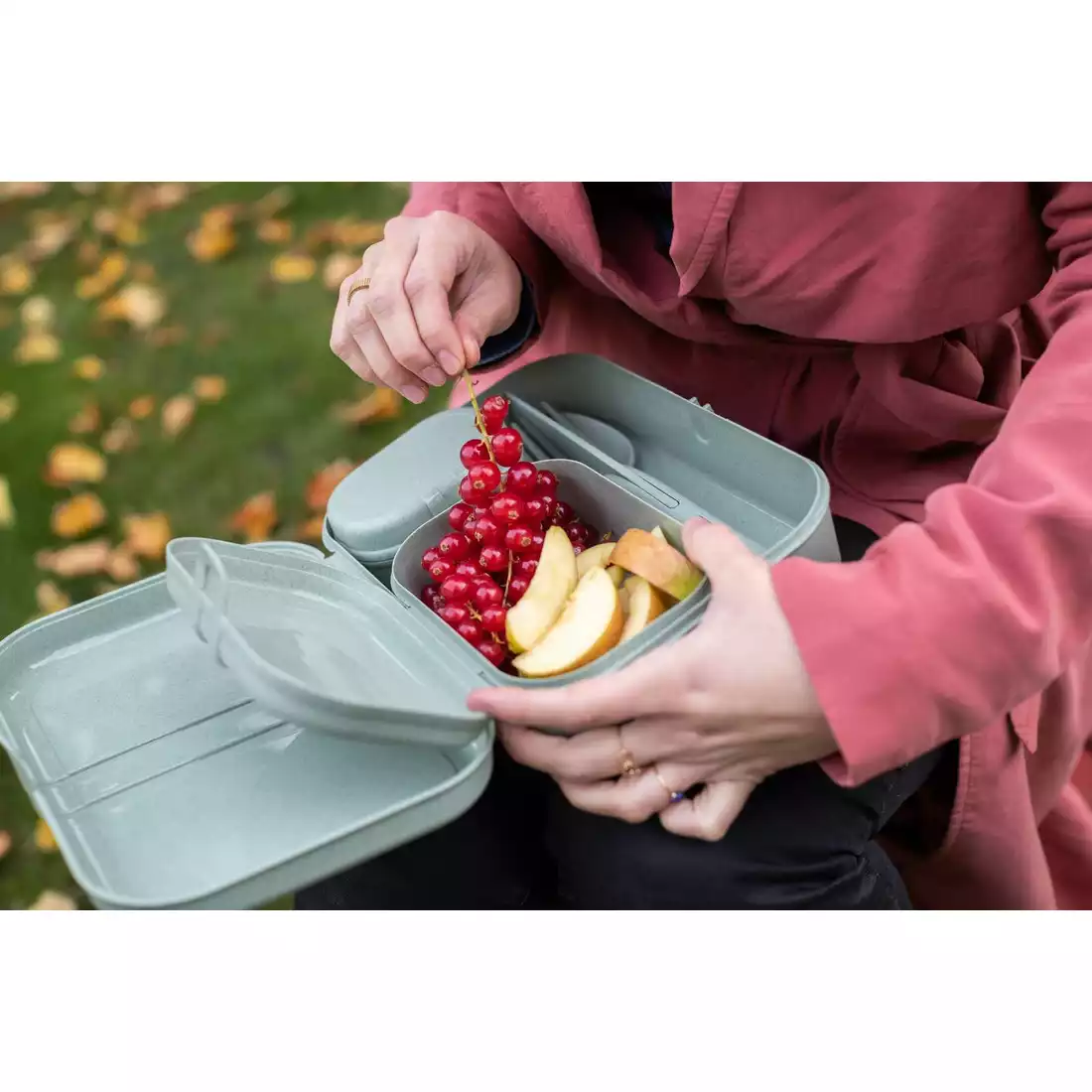 Koziol Pascal ready organic lunchbox készlet + evőeszközök, zöld