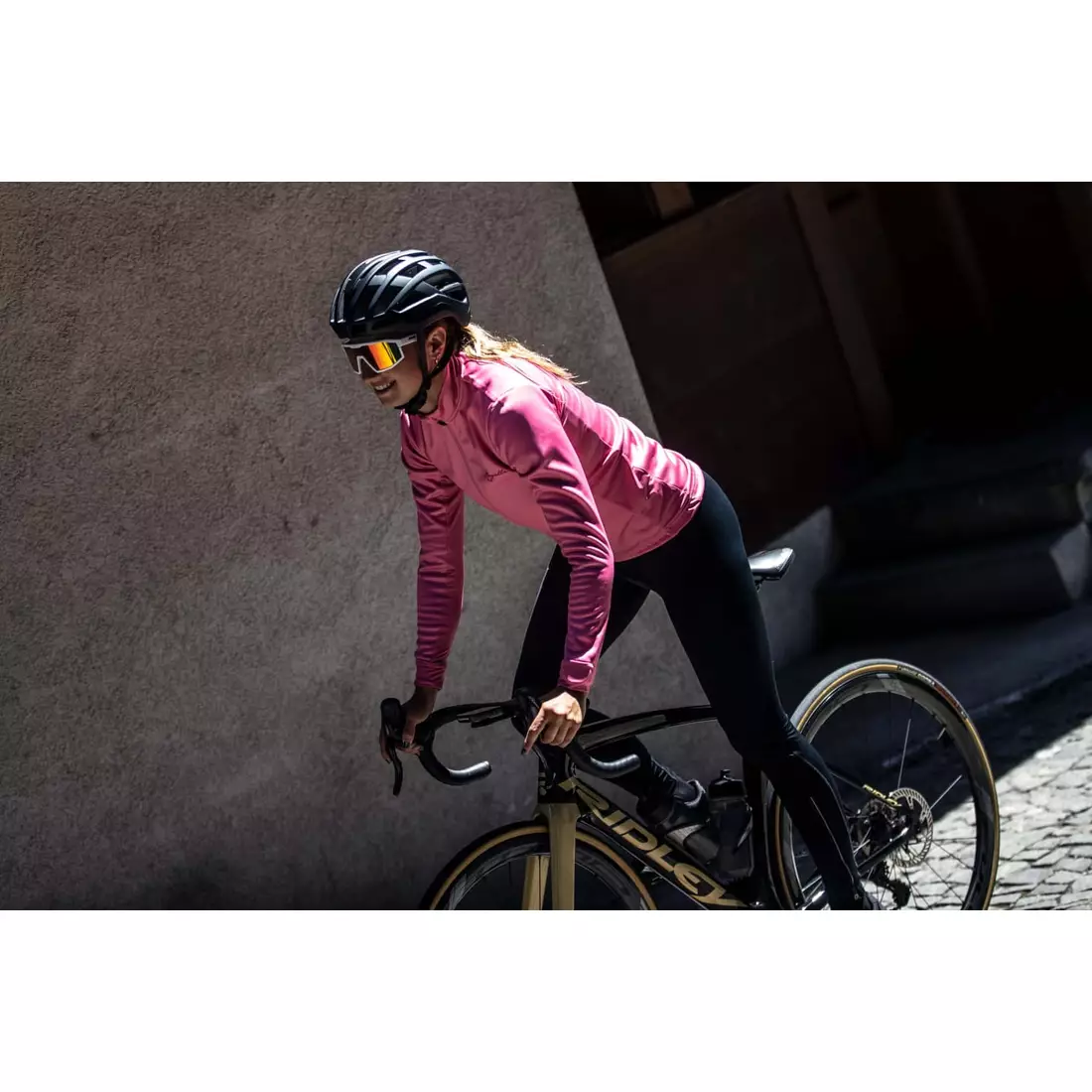 Rogelli CORE női szigetelt kerékpáros kabát, rózsaszín