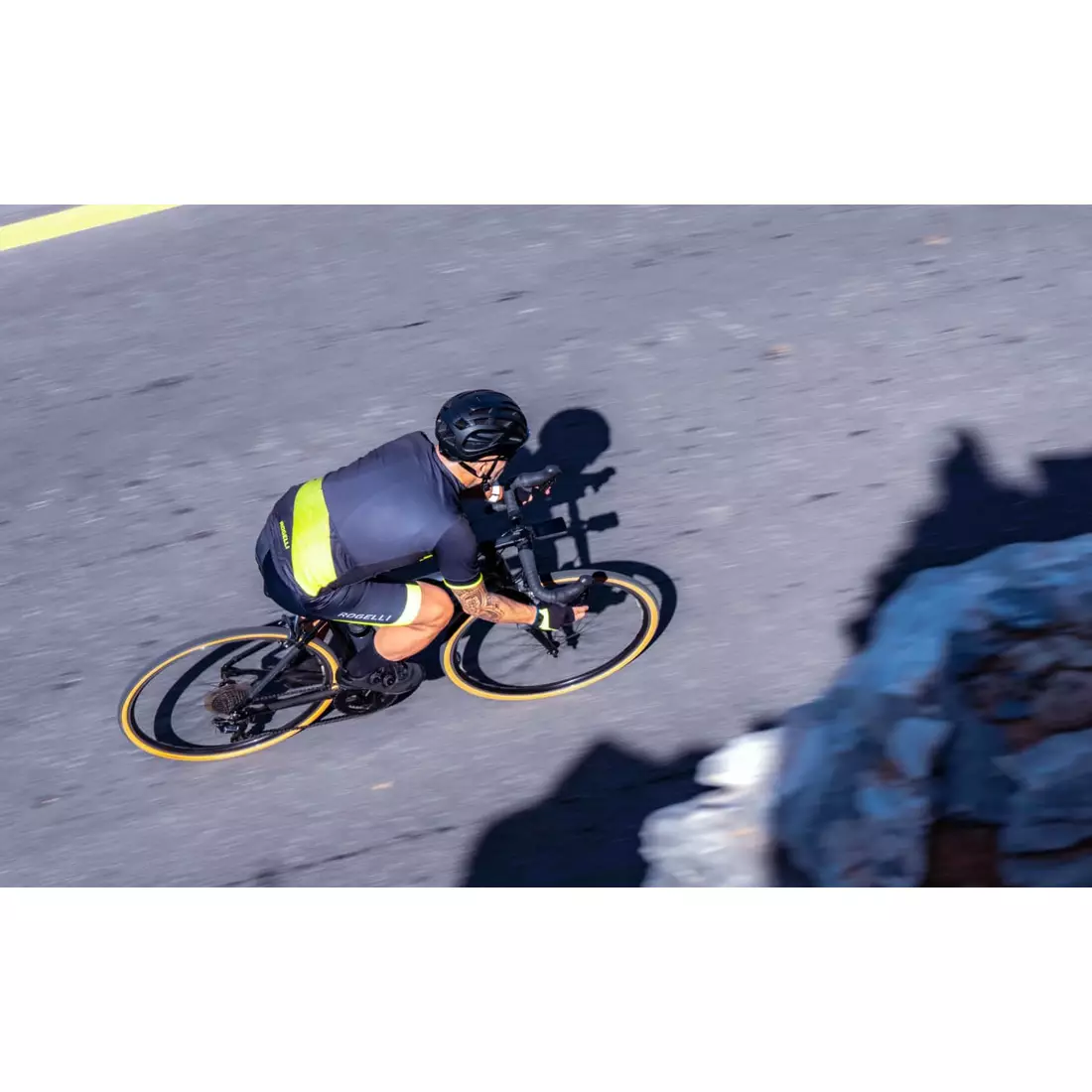 Rogelli GROOVE férfi kerékpáros mez, fekete-fluor