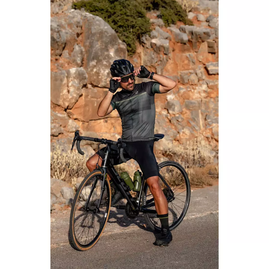 Rogelli HERO II férfi kerékpáros mez, fekete és zöld