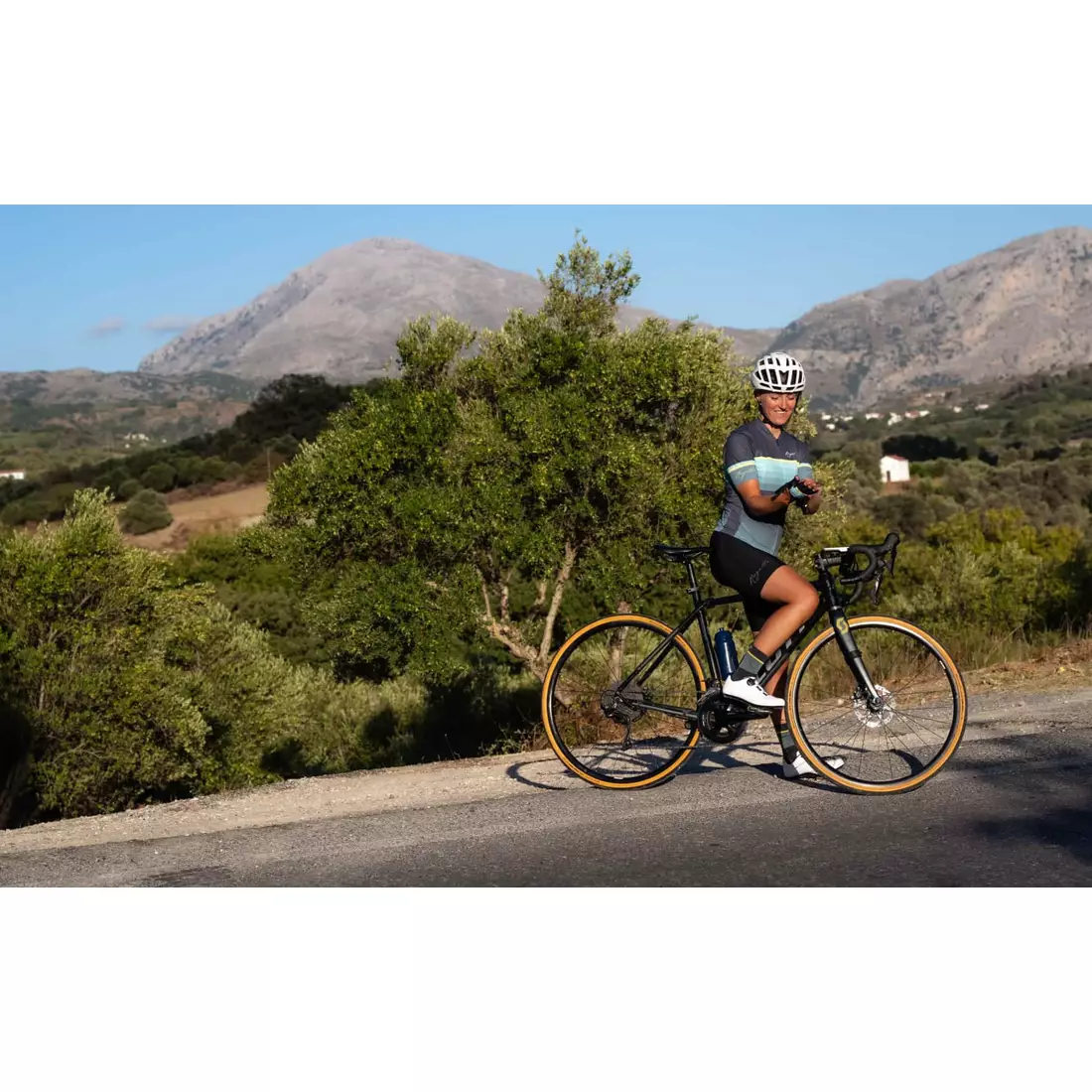 Rogelli IMPRESS II női kerékpáros mez, türkiz-sárga-szürke