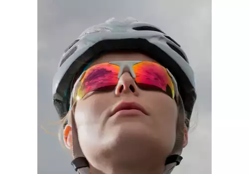 Fotokróm kerékpáros/sportszemüveg vs cserélhető lencse melyik a jobb?